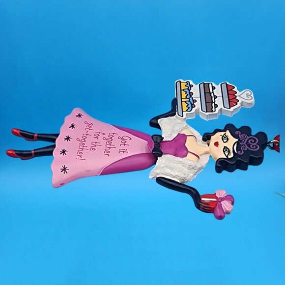 Rare 2009 Hallmark Diva Ornament Got It Together for the Get-Together - Picture 8 of 12